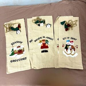 Set of 5 canvas wine gift bags with ties